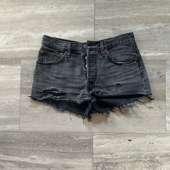 Levi's 501 Original Short - Picture 3 of 5